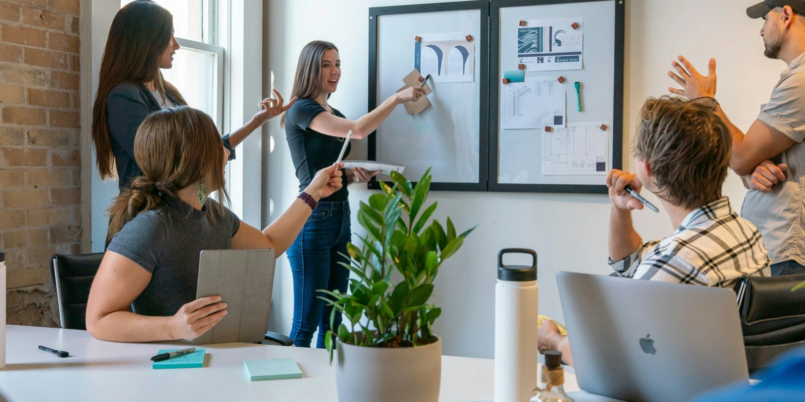 Les Matières en BUT TC (Techniques de Commercialisation)